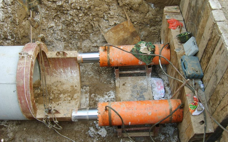 孙吴顶管工程的施工方式