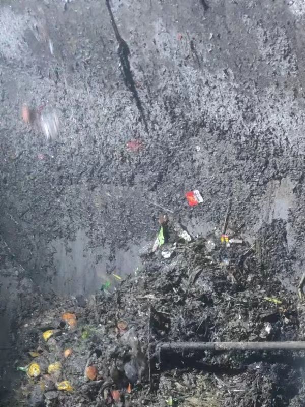 孙吴污水池清理